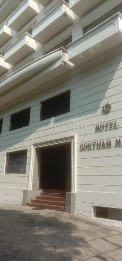 Hotel Goutham Manor Chennai Exterior photo